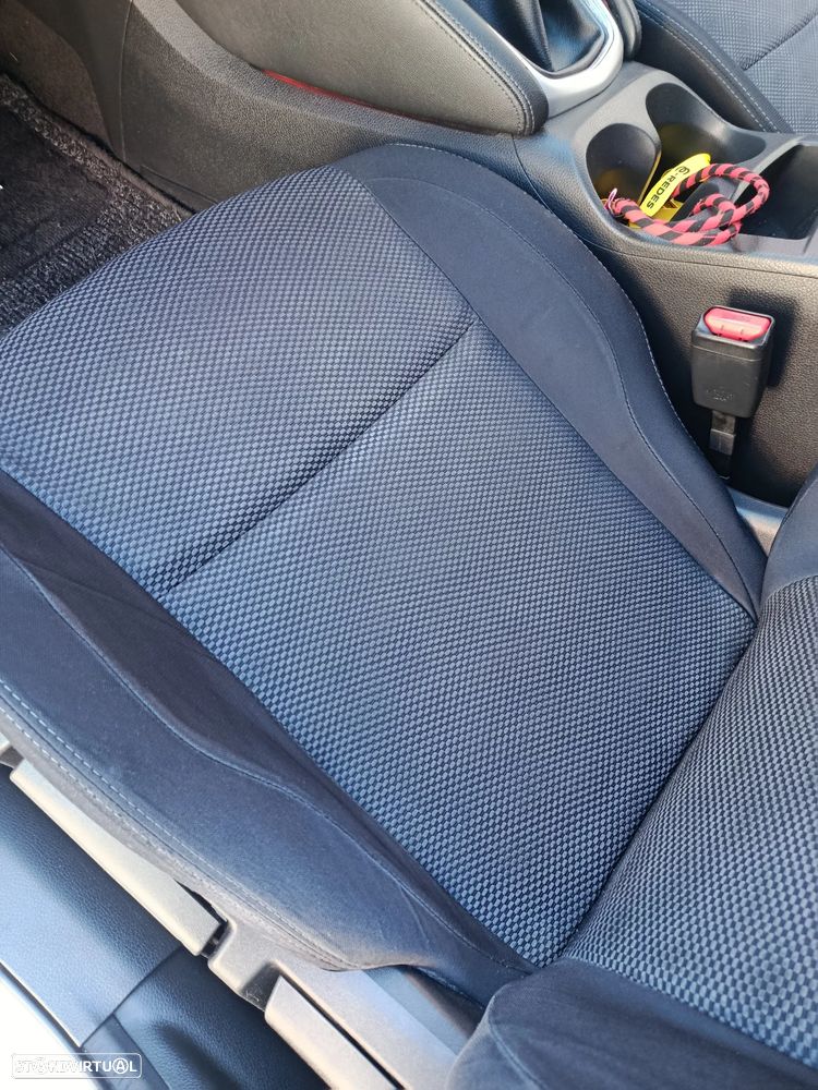 Nissan Qashqai 1.5 dCi N-Connecta - 47