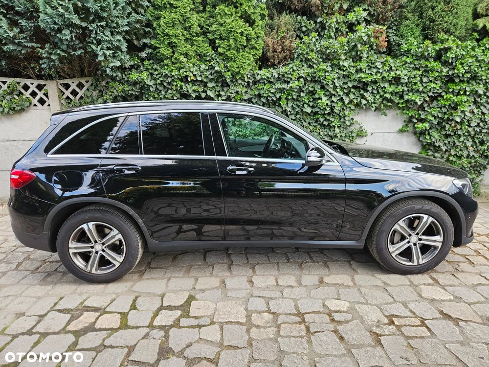 Mercedes-Benz GLC 220 d 4-Matic - 5