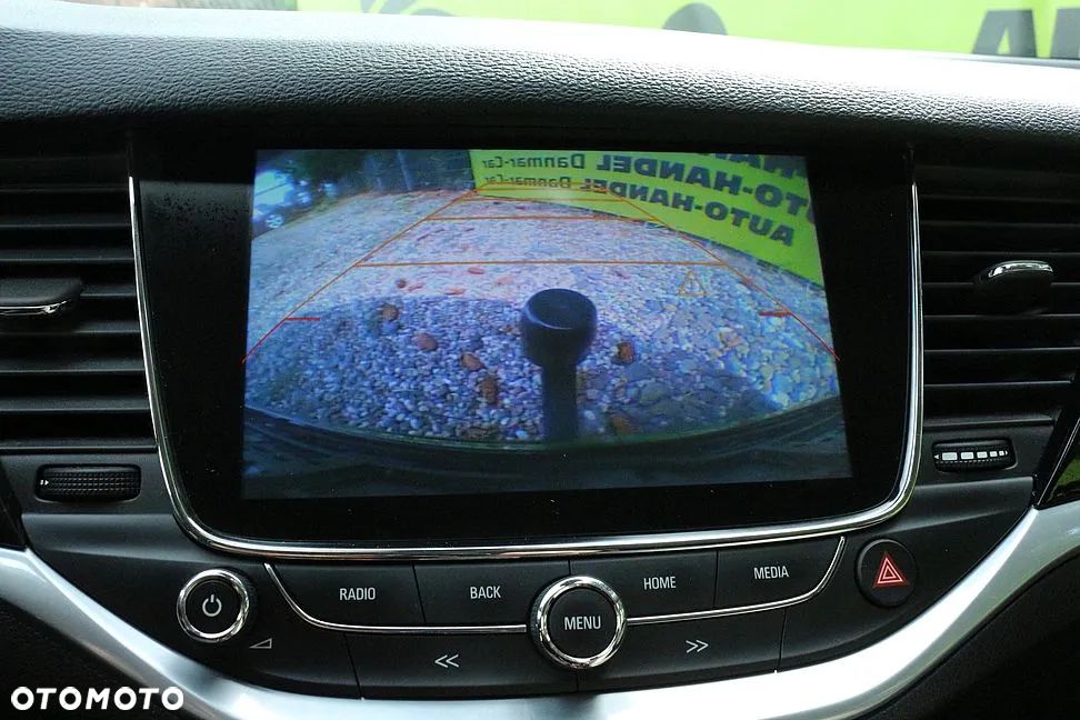 Opel Astra 1.4 Turbo Edition - 32