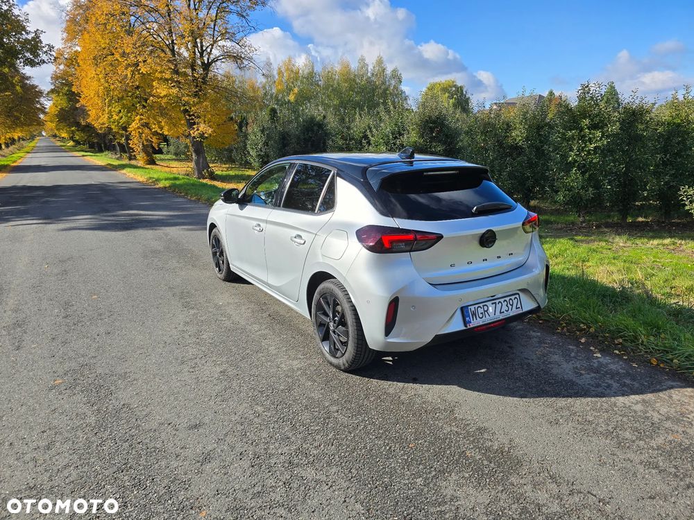 Opel Corsa 1.2 GS S&S - 5