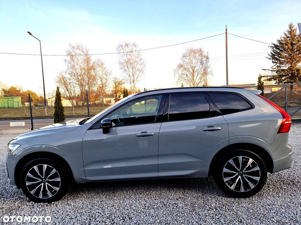 Volvo XC 60 B4 D AWD Plus Dark - 26