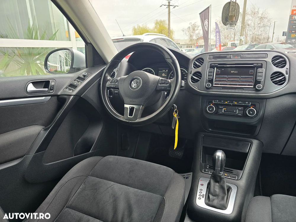Volkswagen Tiguan - 22