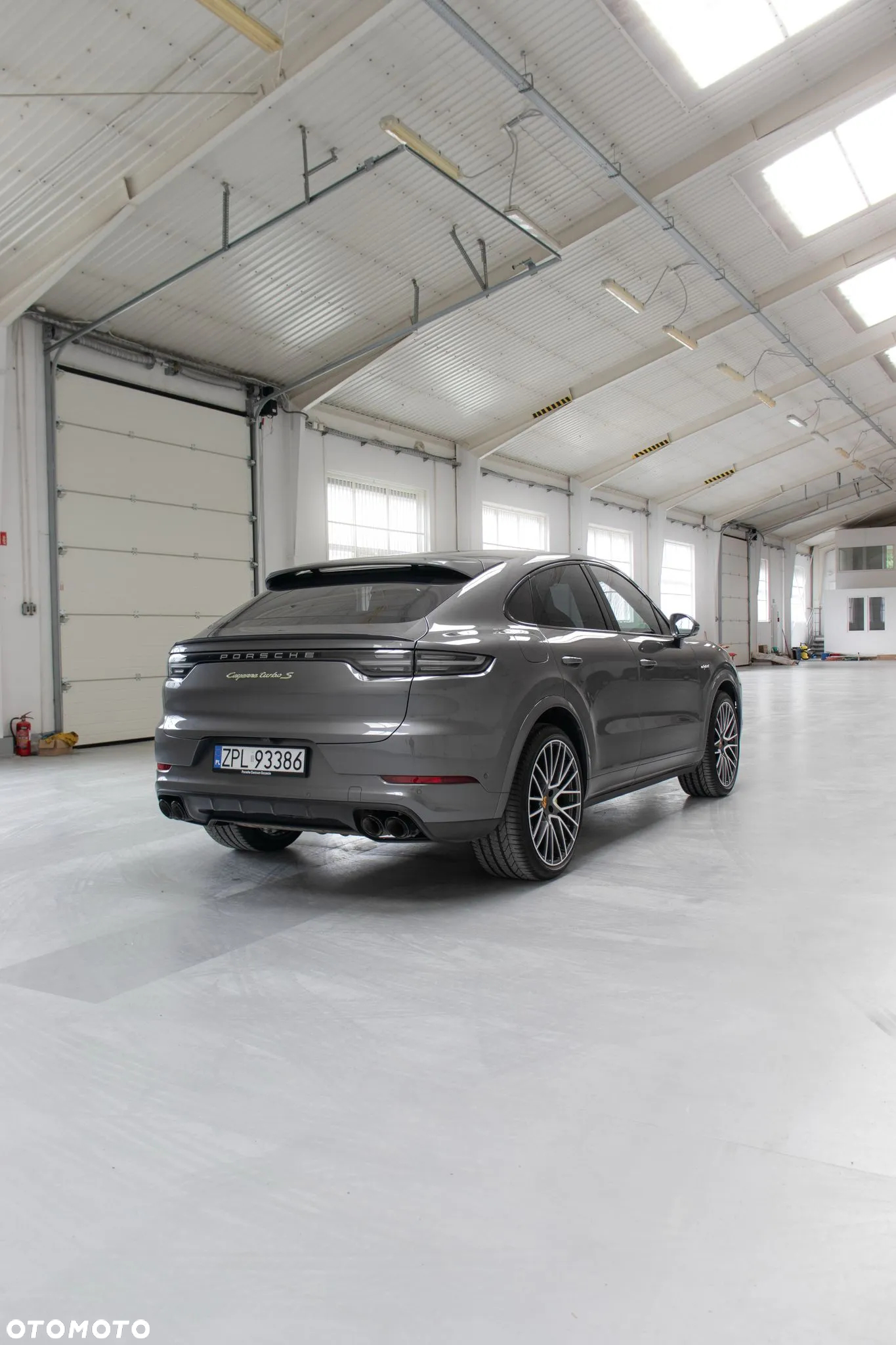 Porsche Cayenne Coupe Turbo - 2
