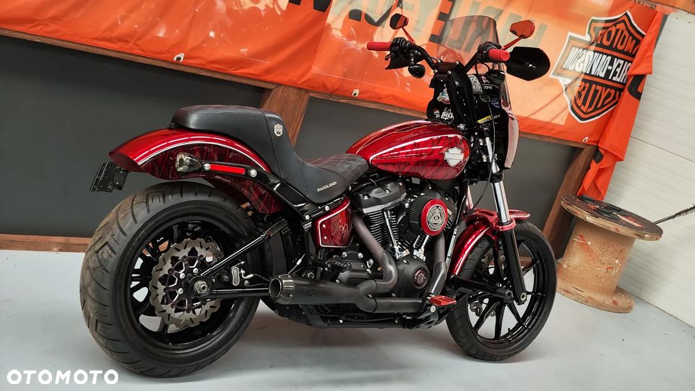 Harley-Davidson Softail Street Bob - 5