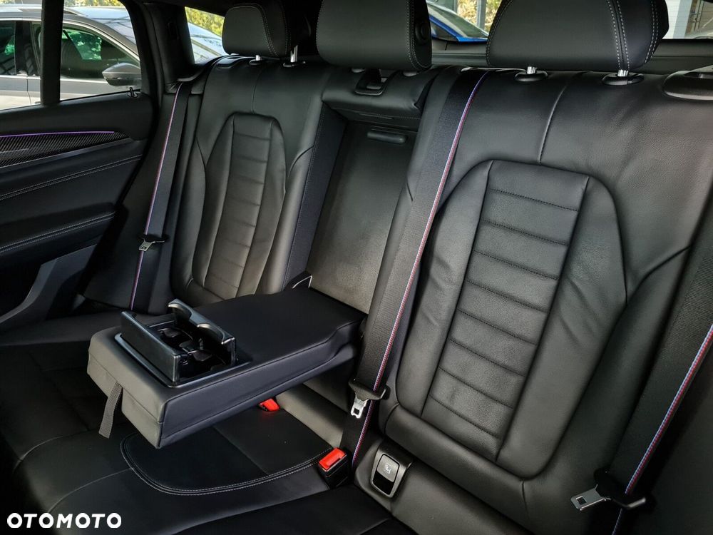 BMW X4 - 18