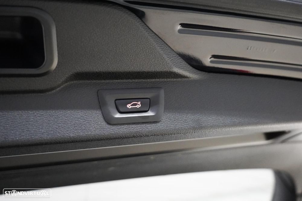 BMW X5 25 d sDrive Pack M - 28