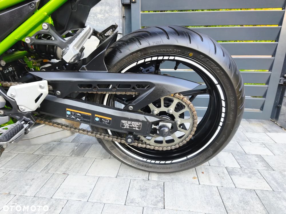Kawasaki Z 900 - 13