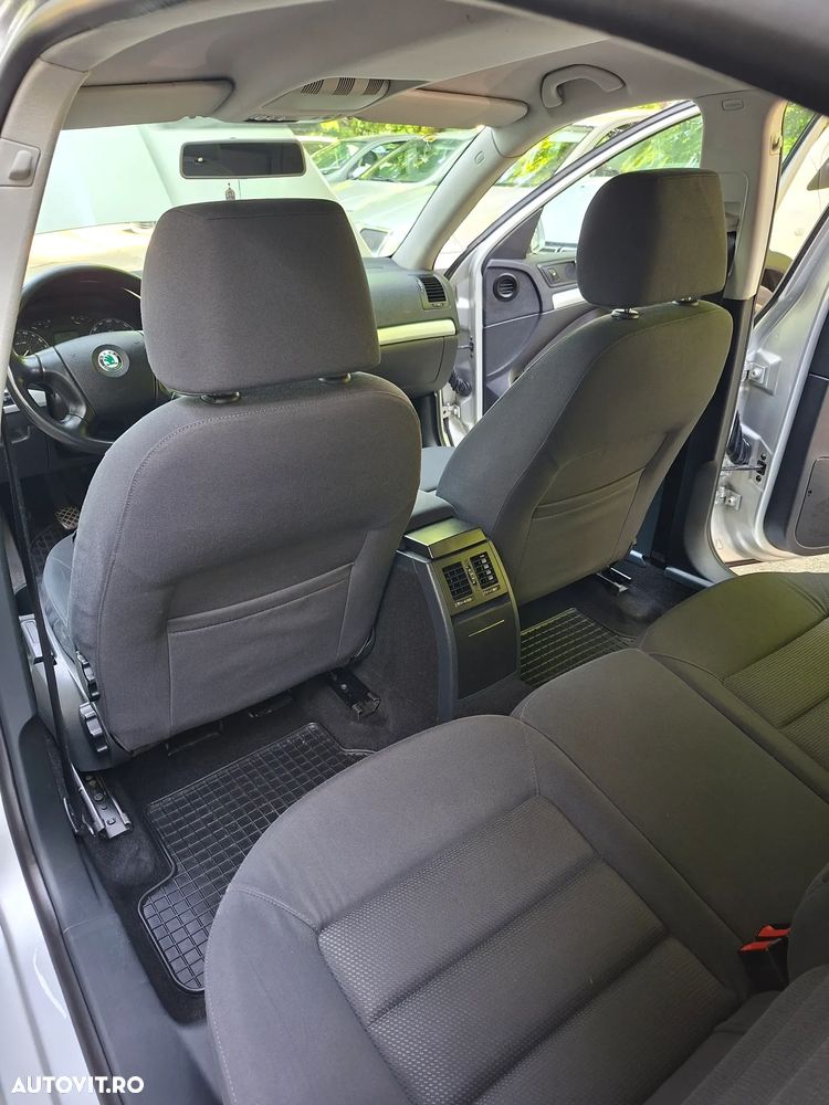 Skoda Octavia 1.6 MPI Classic - 17