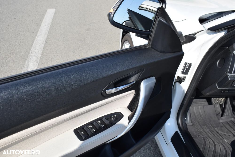 BMW Seria 2 220d Sport-Aut. - 18