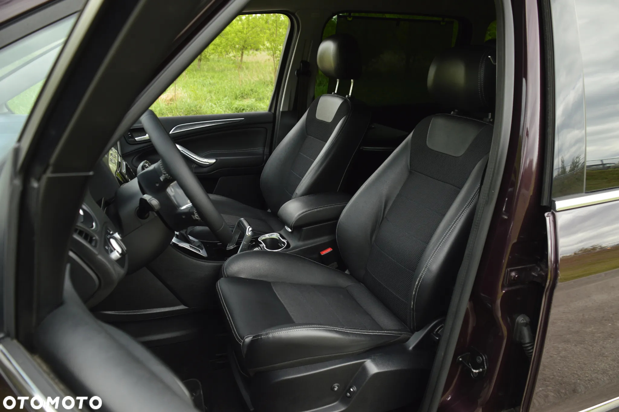 Ford Galaxy 2.0 TDCi DPF Champions Edition - 4