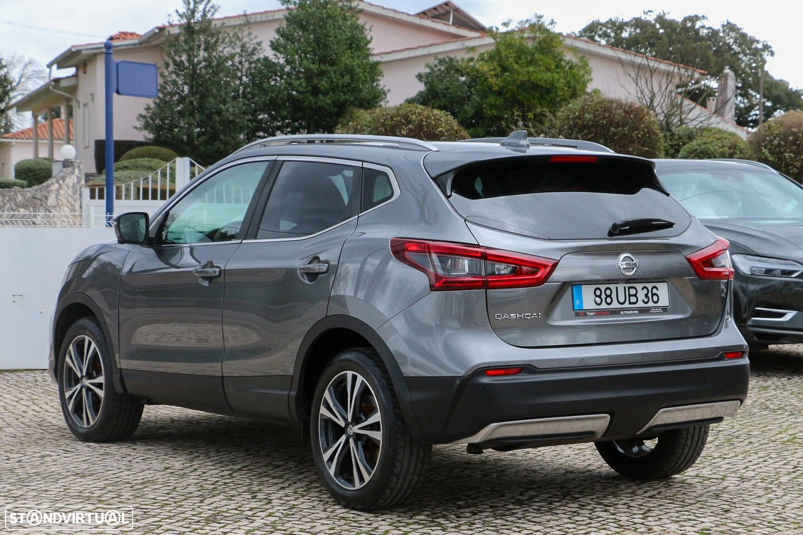 Nissan Qashqai 1.5 dCi N-Connecta - 12
