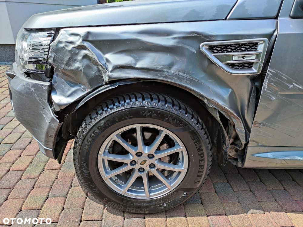 Land Rover Freelander SD4 HSE Luxury - 32