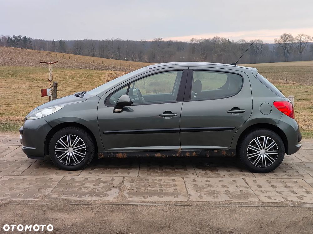 Peugeot 207 1.6 - 2