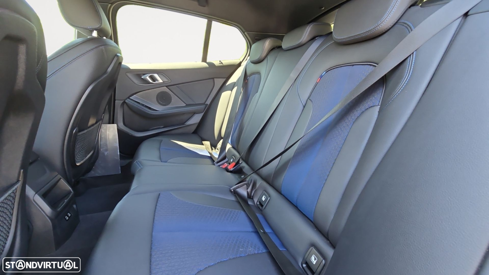 BMW 116 d Pack Desportivo M Auto - 14