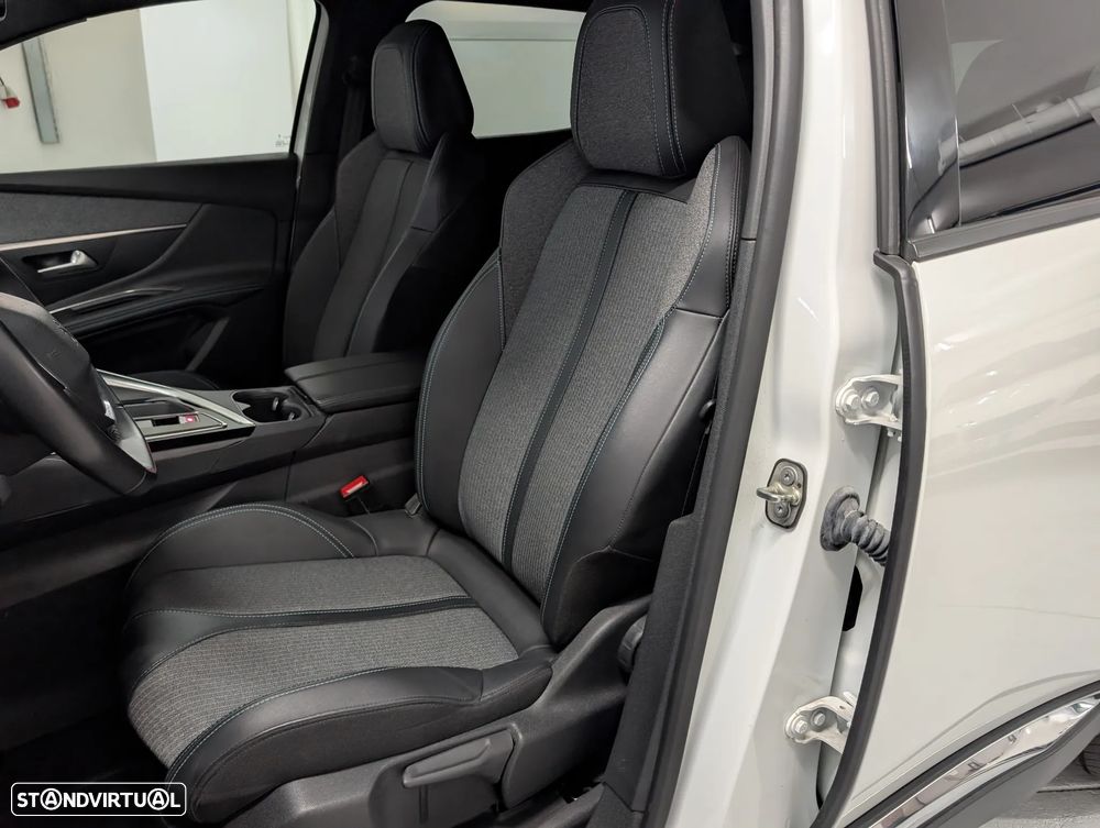 Peugeot 3008 1.6 Hybrid Allure Pack e-EAT8 - 10