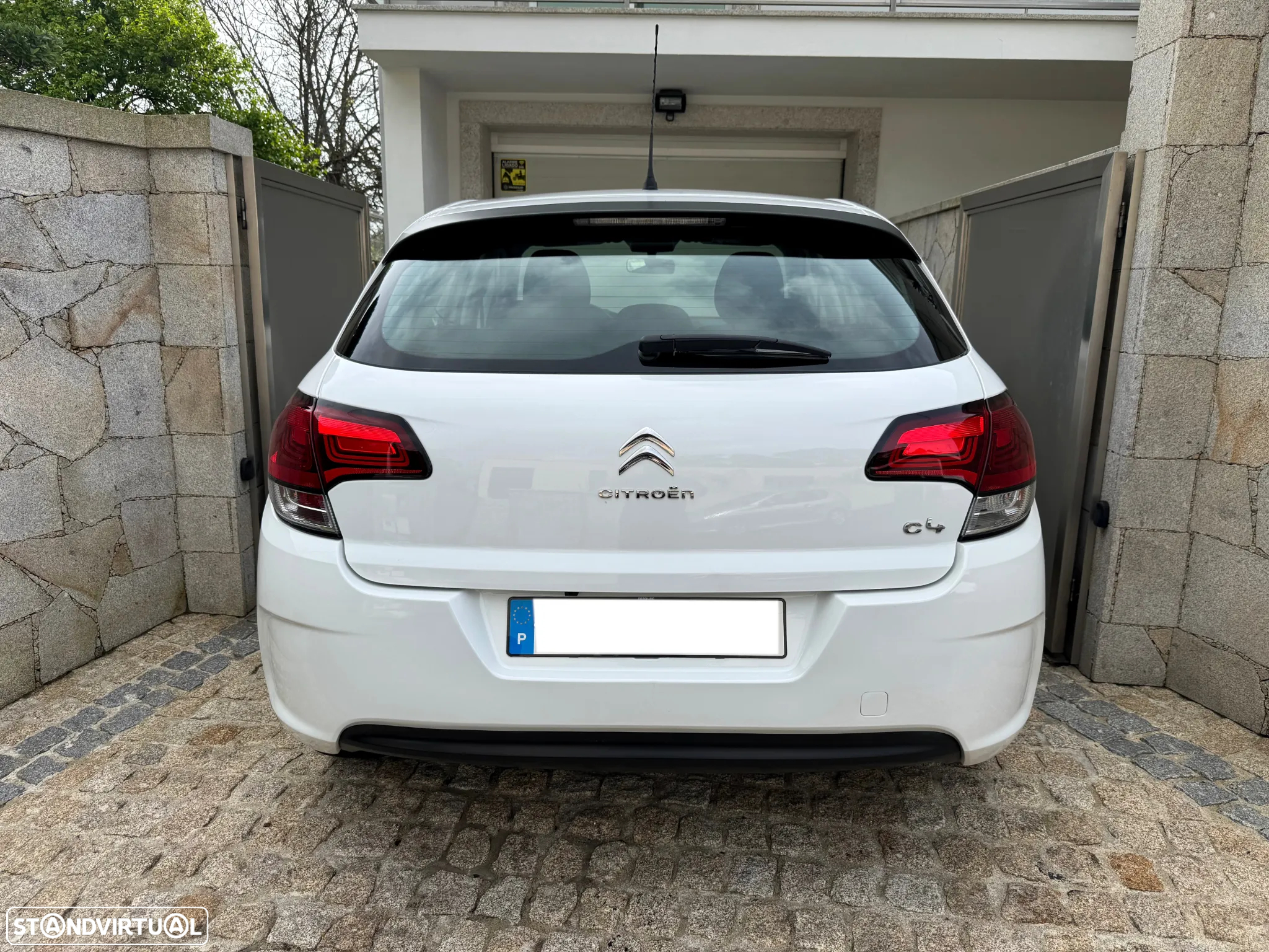 Citroën C4 1.6 BlueHDi Live - 10