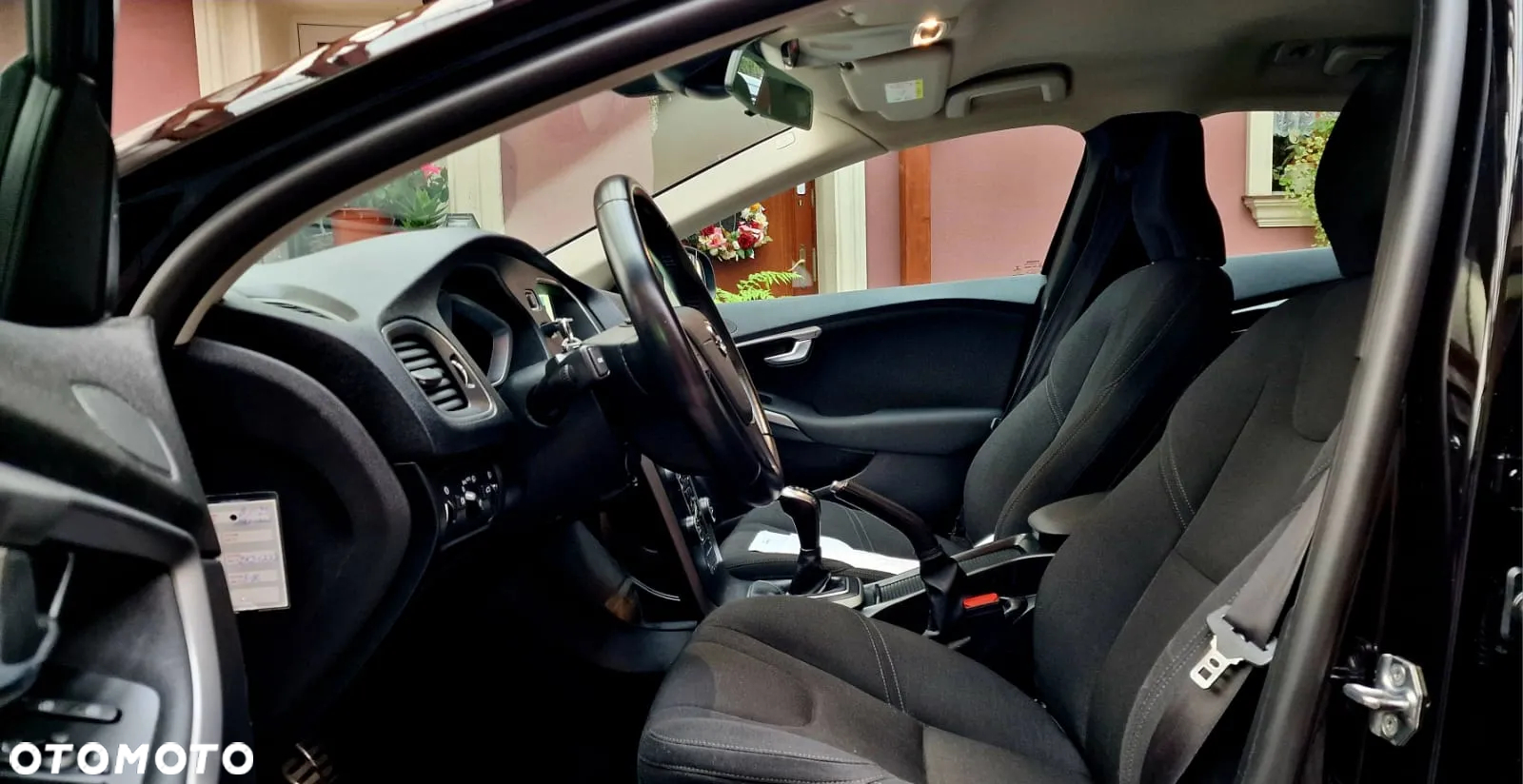 Volvo V40 - 16