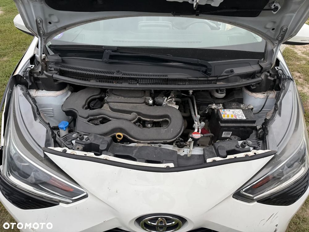 Toyota Aygo x - 14