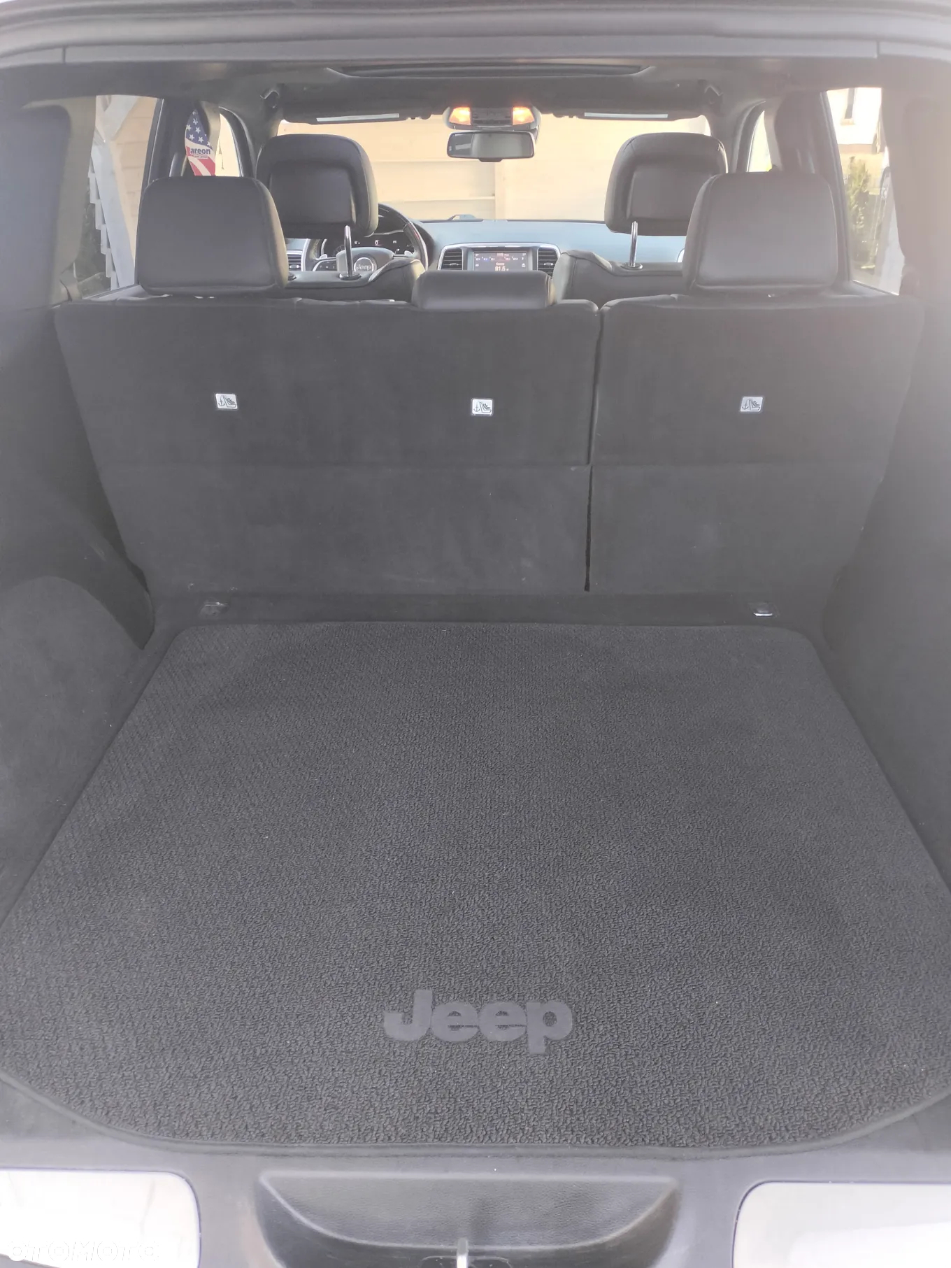 Jeep Grand Cherokee 5.7 V8 Summit - 13