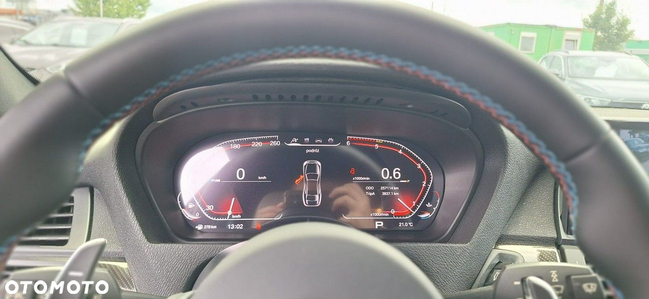 BMW X6 - 12