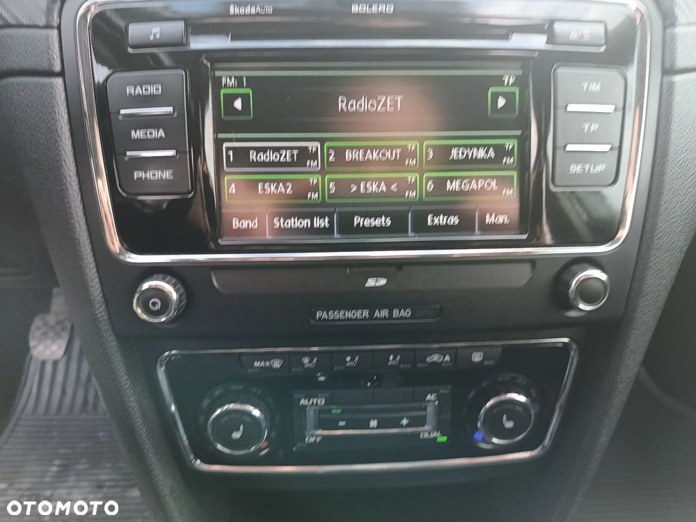 Skoda Superb 1.6 TDI GreenLine - 33