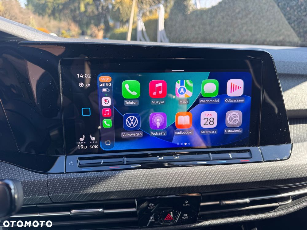Volkswagen Golf 1.5 eTSI mHEV R-Line DSG - 24