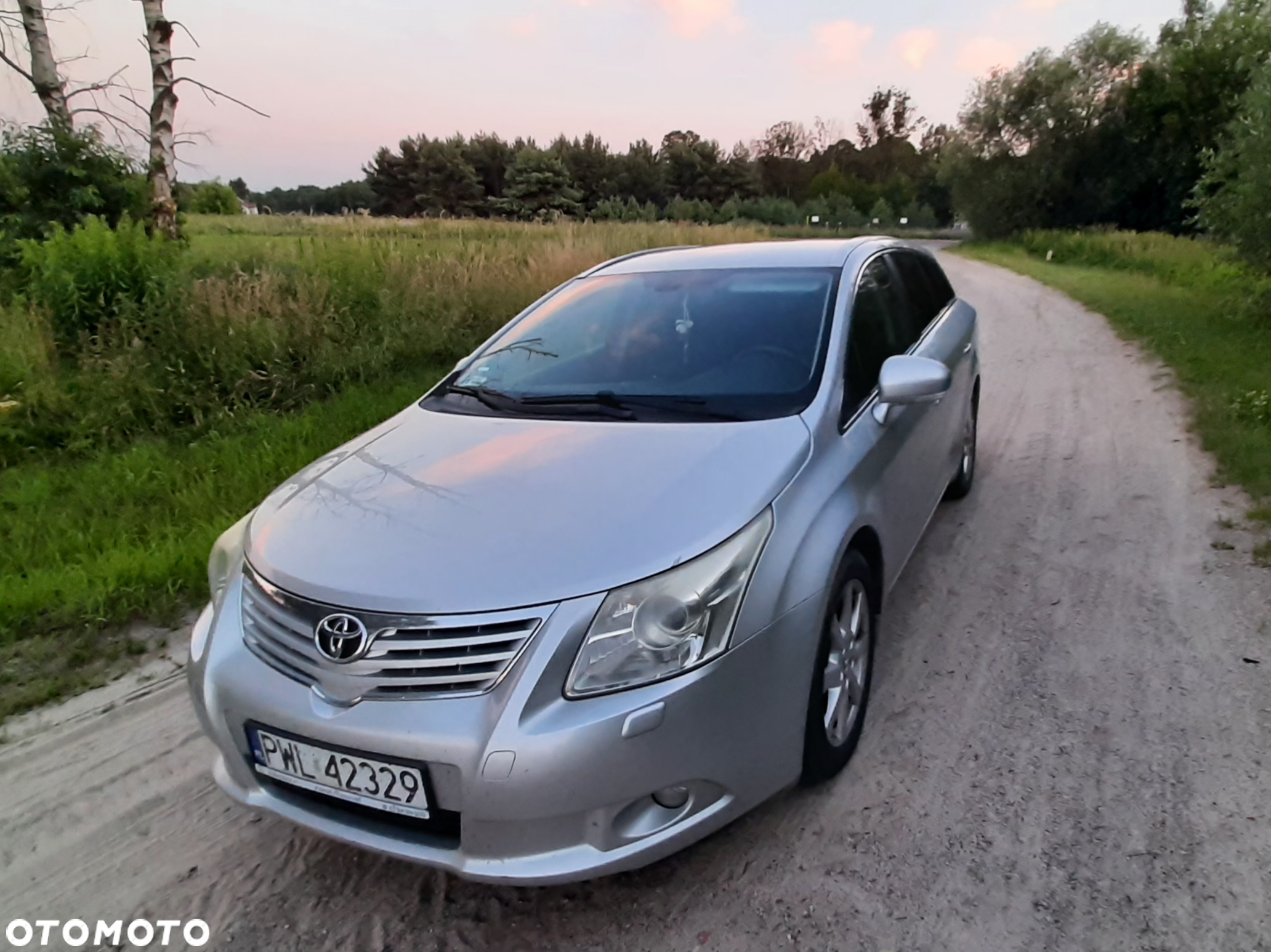 Toyota Avensis Combi 1.8 Comfort - 4