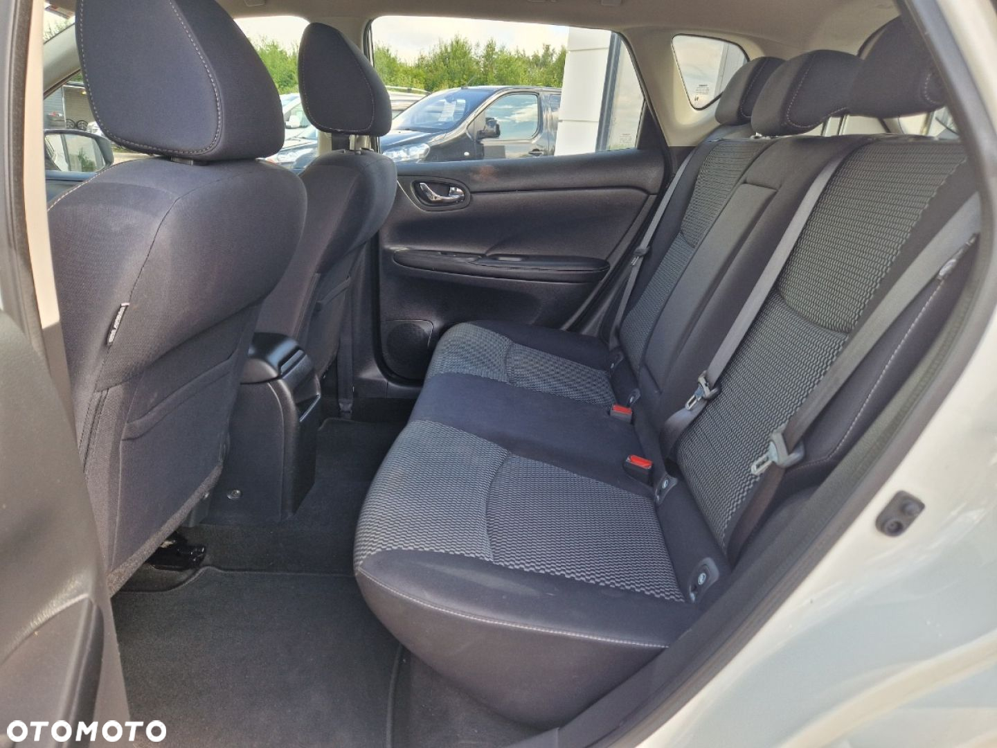 Nissan Pulsar 1.2 DIG-T Tekna - 8