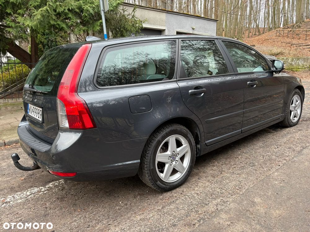Volvo V50 - 3