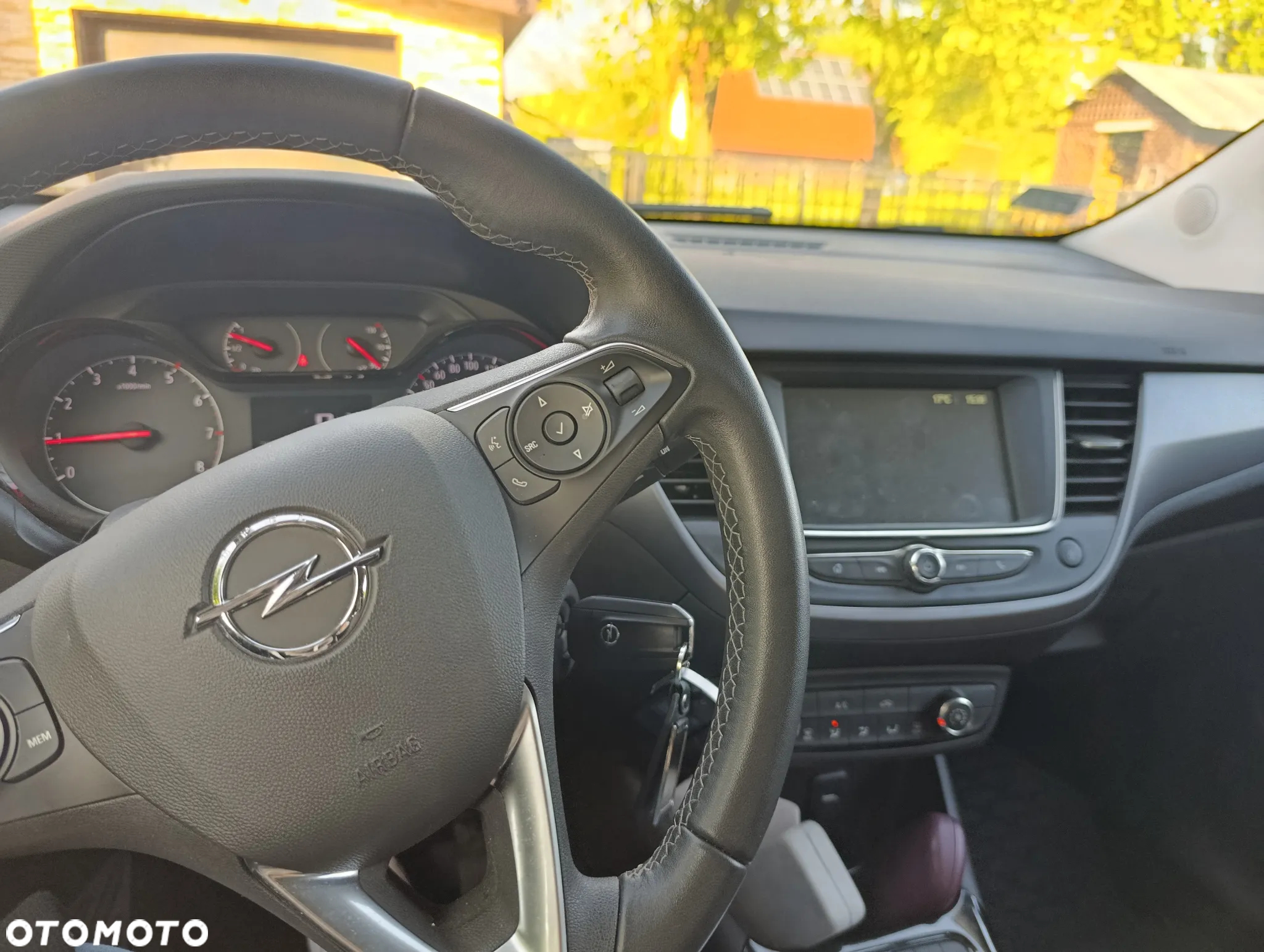 Opel Crossland X - 6
