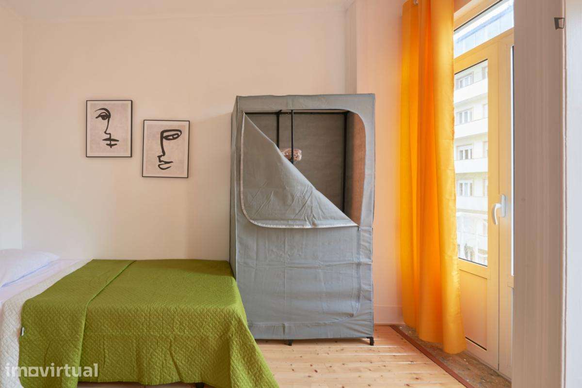 Quarto - localizado em Arroios Lisbon - Grande imagem: 4/47