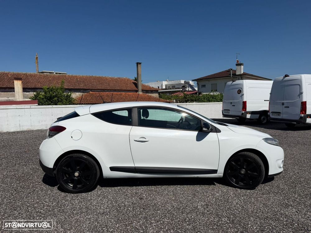 Renault Mégane Coupe 1.5 dCi Dynamique CO2 Champion - 12