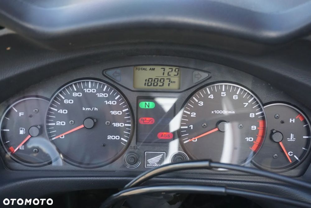 Honda NTV - 22