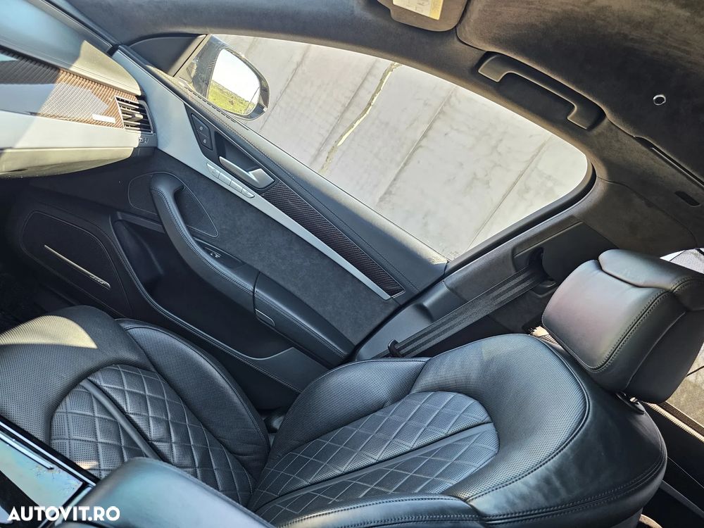 Audi S8 Plus 4.0 TFSI quattro Tiptronic - 17