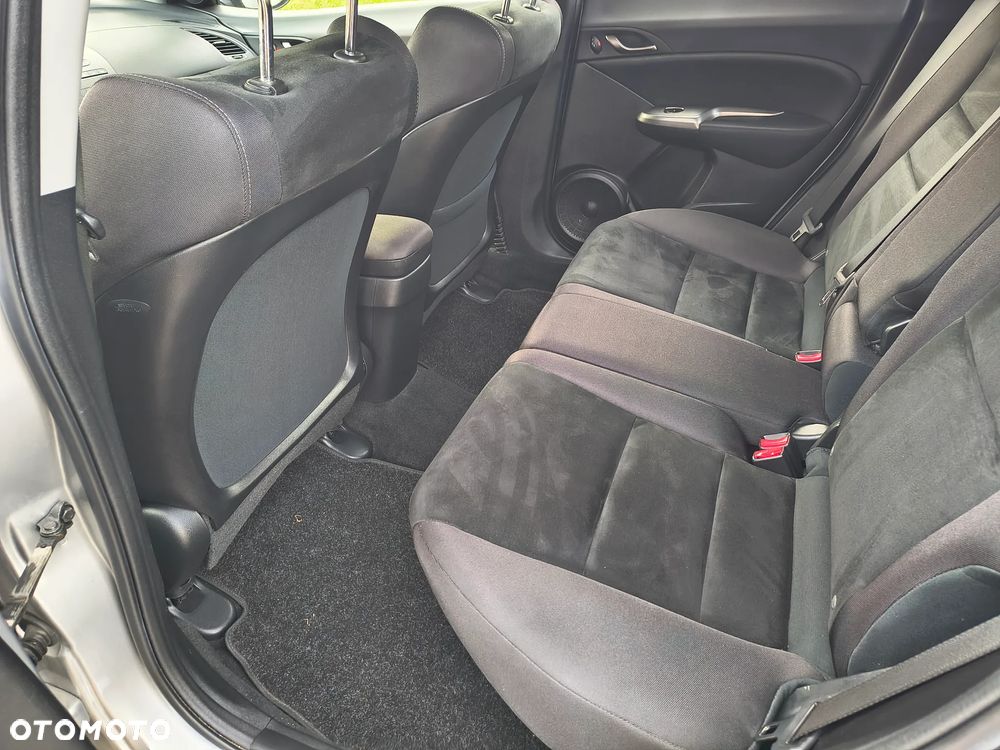 Honda Civic 1.4 i-VTEC Sport - 23