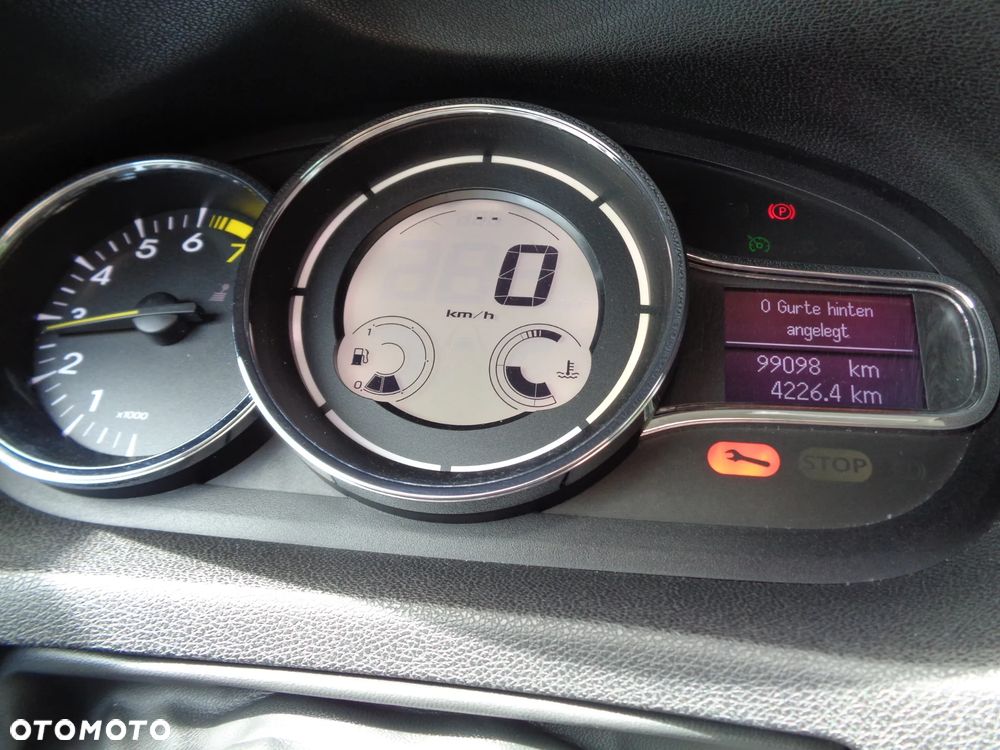 Renault Megane 1.6 16V 110 LIMITED - 11