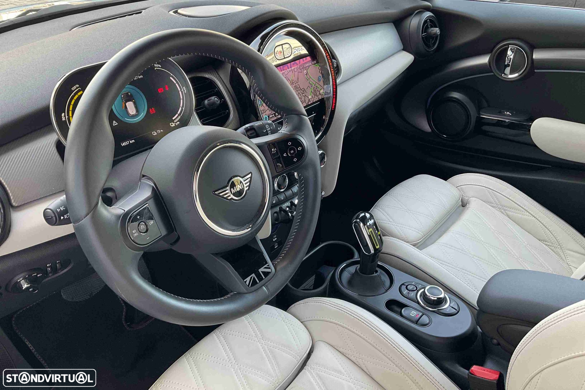 MINI 3 Portas Cooper SE Premium Extra Yours - 9