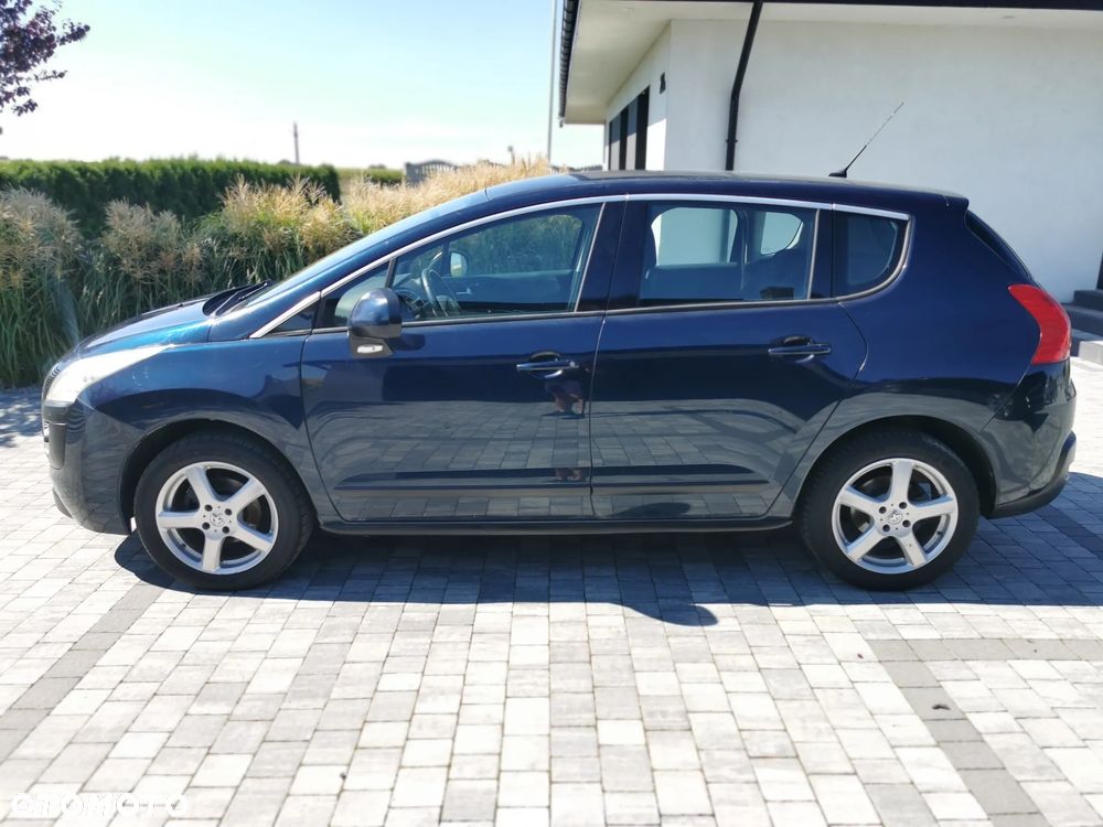 Peugeot 3008 1.6 HDi Premium - 6