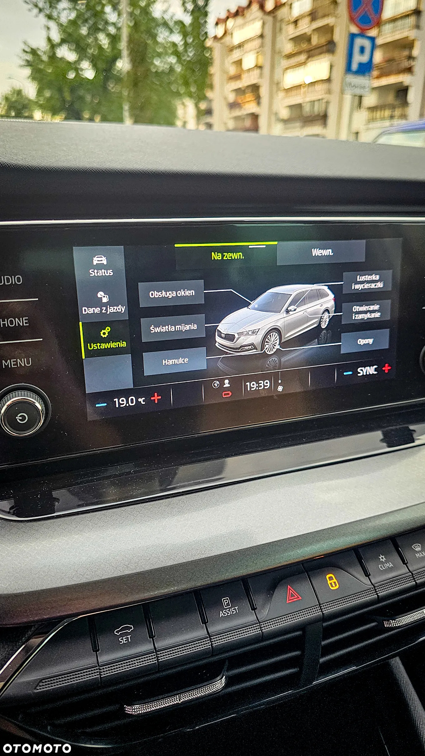 Skoda Octavia 2.0 TDI SCR Ambition DSG - 34