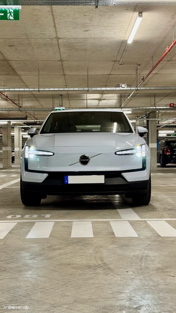Volvo EX30 51 kWh Single Motor Core - 3