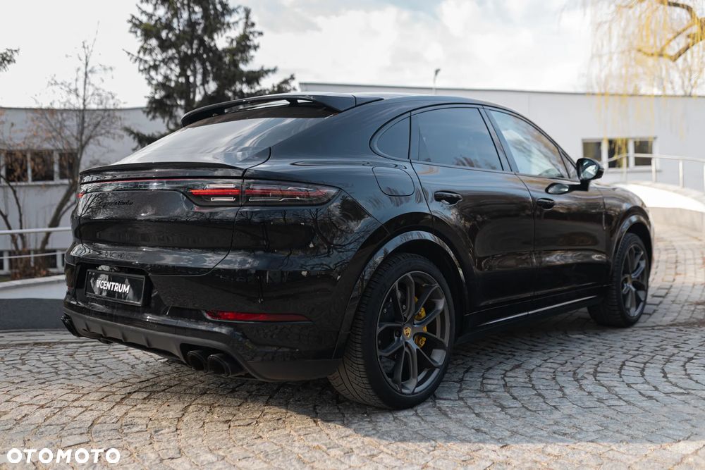 Porsche Cayenne - 11