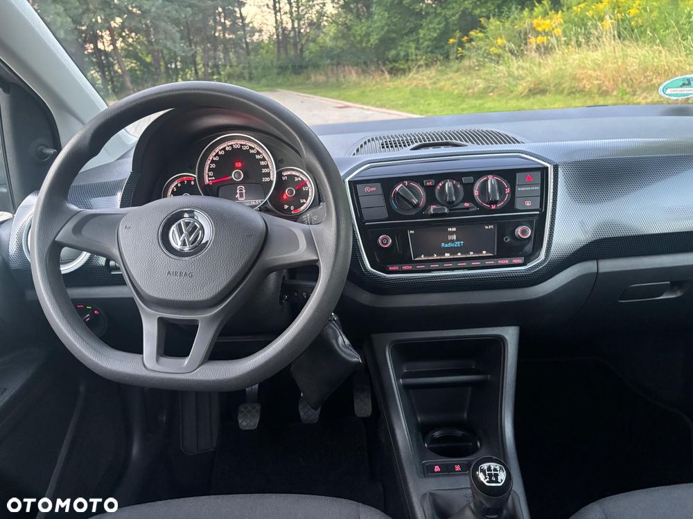 Volkswagen up! 1.0 high - 34