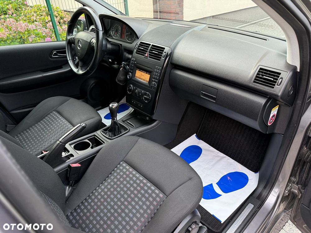 Mercedes-Benz Klasa A 160 Avantgarde - 26