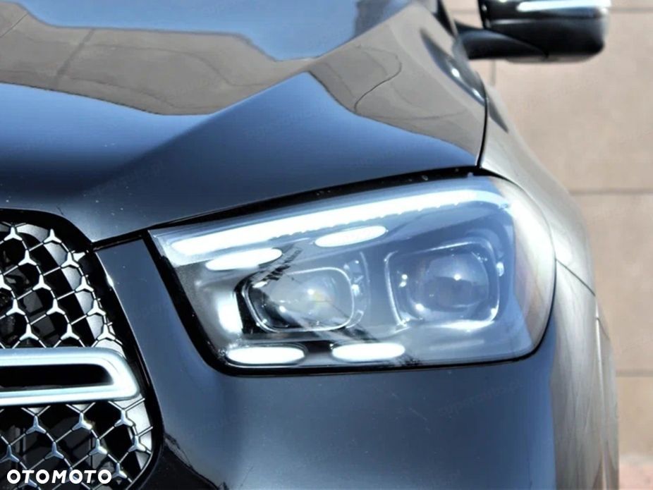 Mercedes-Benz GLE - 13