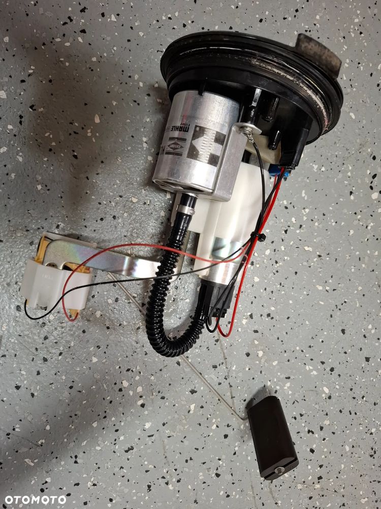 BMW S1000R S1000RR S1000XR pompa paliwa