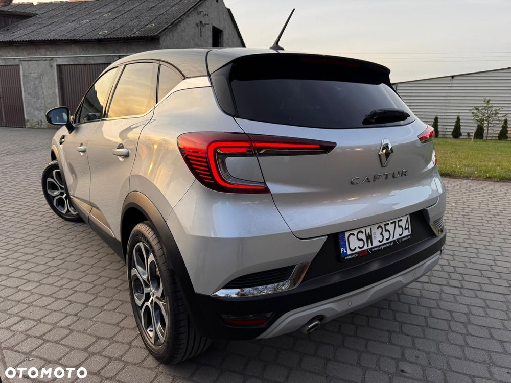 Renault Captur TCe Mild Hybrid 140 GPF TECHNO - 8