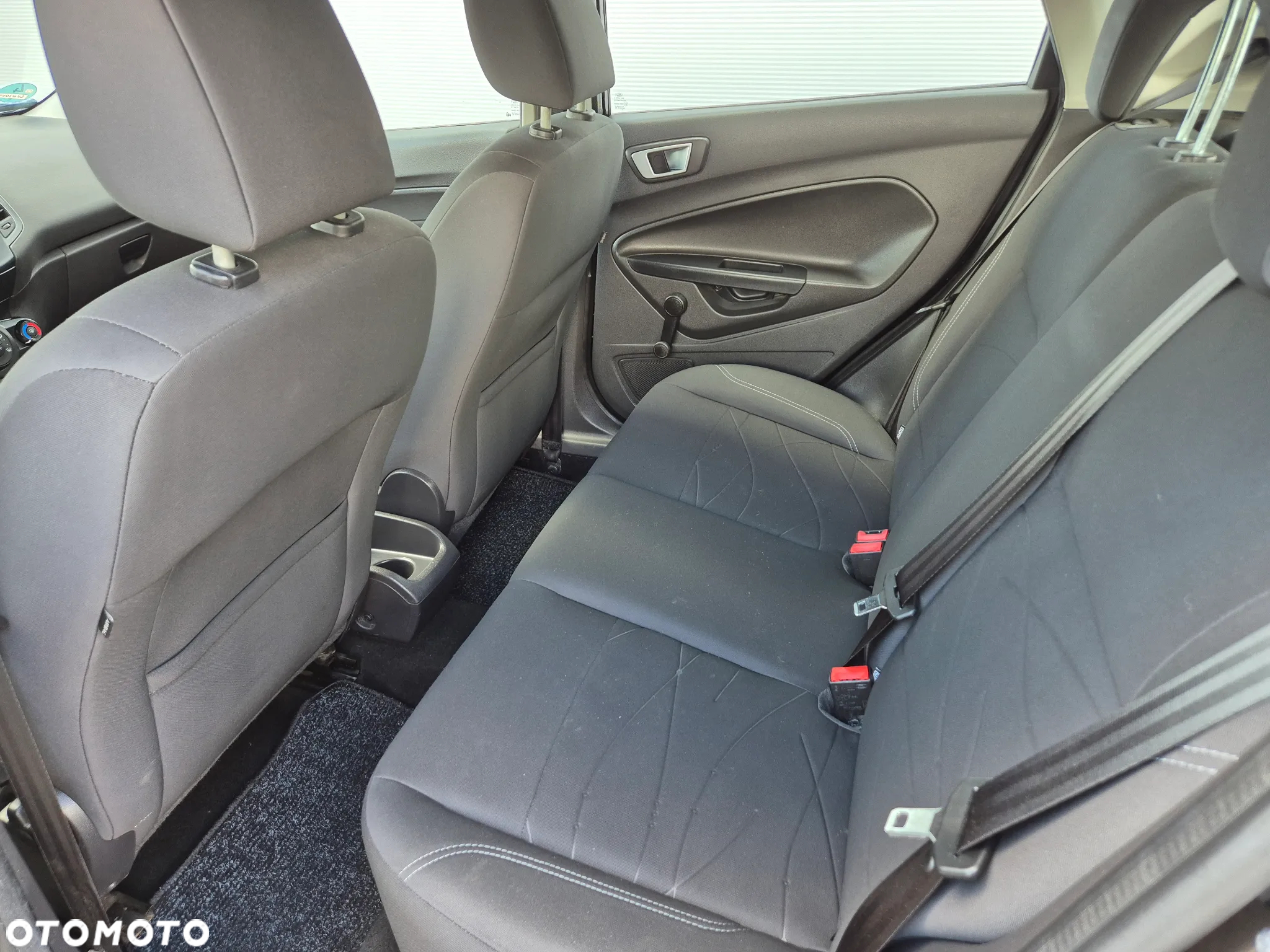 Ford Fiesta 1.25 Silver X (Trend) EU6 - 10