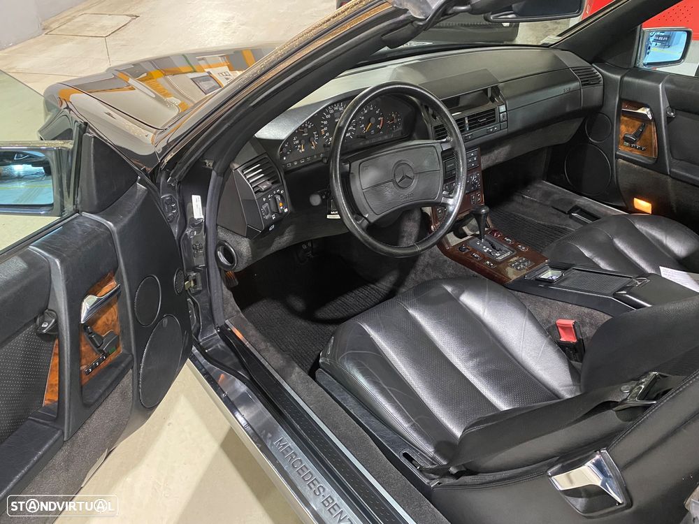 Mercedes-Benz SL 500 Standard - 13
