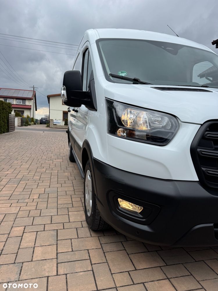 Ford Transit - 28