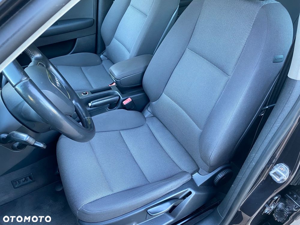Audi A3 Sportback 2.0 TDI Ambiente - 22